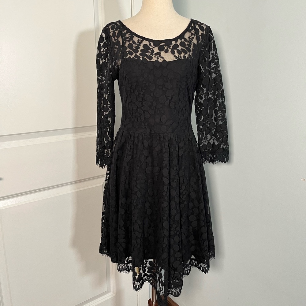 Free People Black Floral Lace Mesh Dress size 6 - Picture 3 of 9